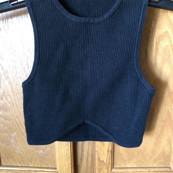 Brooklyn Karma Ribbed Cashmere Blend Sleeveless Crop Sweater - S - Picture 4 of 12